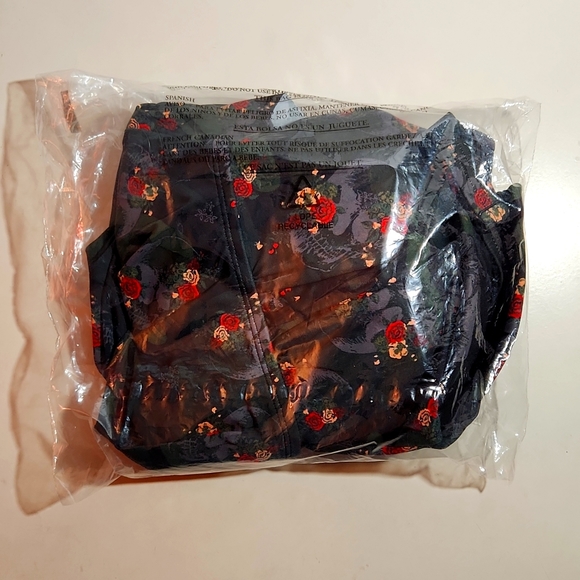 ❤️NWT VINTAGE TORRID SWIMSUIT WIRE FREE ONE PIECE CAMO SKULL BABYDOLL PLUS SIZE - Picture 4 of 13